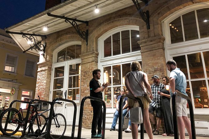 Adults Only Haunted Pub Crawl in New Orleans - What the group size and timing feel like in real life