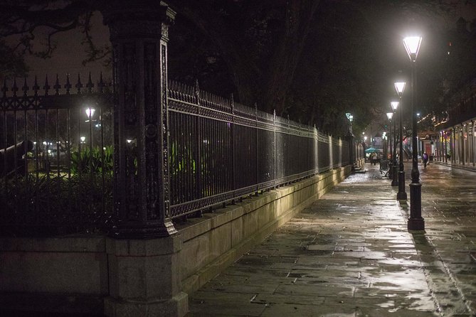 Adults-Only New Orleans Ghost, Crime, Voodoo, and Vampire Tour - How scary is it, really?