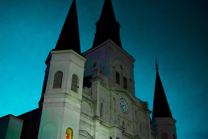 Crawl New Orleans: Haunted Bar Crawl with Shot Included - Decatur Street: the Axe Man of New Orleans legend