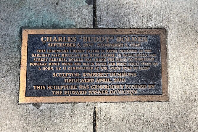 Creole New Orleans Electric Bike Tour (ages 16 & up) - When Extra Stops Show Up: Cemetery #3, City Park, and a Quick Treat