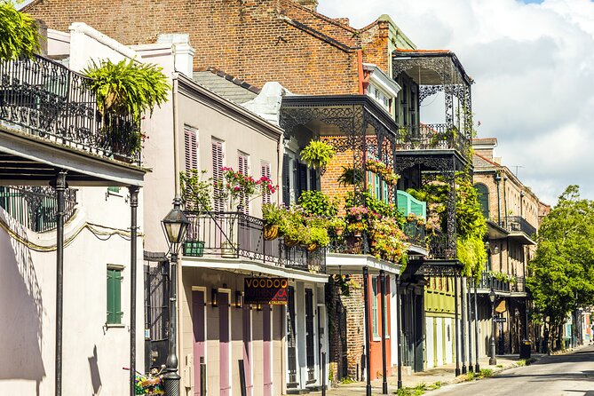 Eras of New Orleans: A History Lover's Walking Tour - St. Louis Cathedral outside: trade, smuggling, and piracy