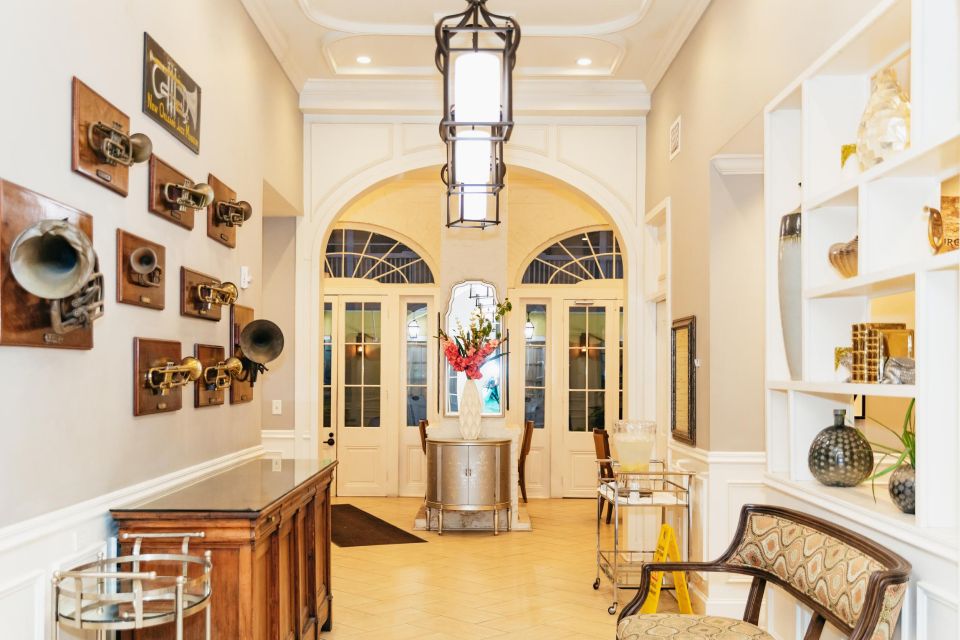 Evening in New Orleans: Live Jazz Music Discovery Tour - Through the French Quarter: Bourbon Street, French Market, and Local Direction