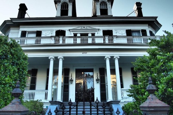Garden District Home and History Walking Tour - The Master Story Teller Method: Humor, Q&A, and Real Context