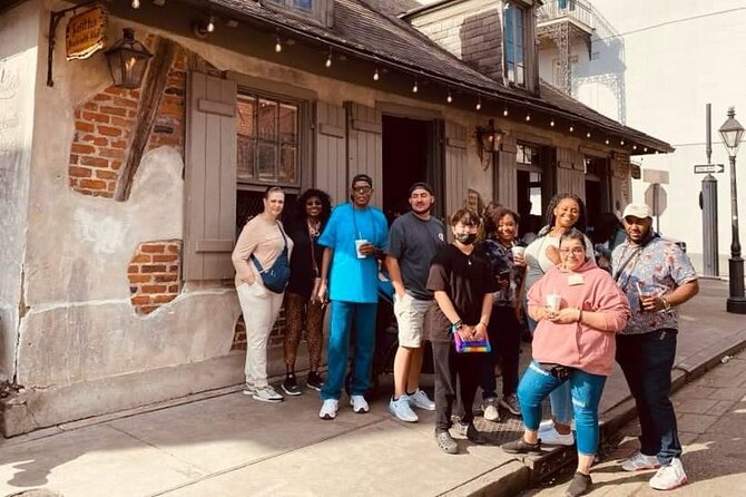 Ghost Tour and Haunted Pub Crawl Party with Free Shot - Stop 3: Lafitte’s Blacksmith Shop Bar, Pirates, and Spirits in Real Time