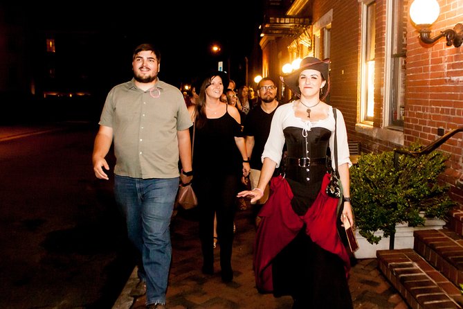 Haunted New Orleans Booze and Boos Ghost Walking Tour - Practical tips that make the tour easier (and better)