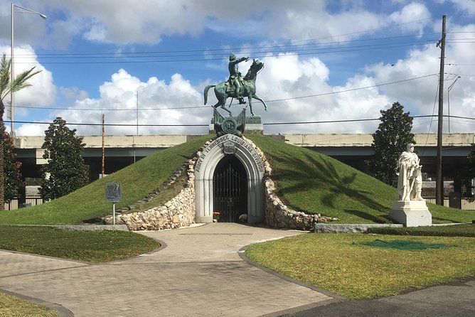 Historic Metairie Cemetery Walking Tour by Save Our Cemeteries - Best time to go: beat the sun and plan for shade