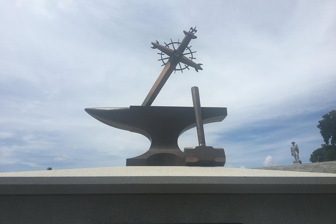 Historic Metairie Cemetery Walking Tour by Save Our Cemeteries - Should you book the Historic Metairie Cemetery Walking Tour?