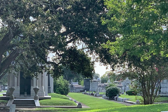 La Vie NOLA: Private City Tour of New Orleans - The American Sector: where history shows up in everyday streets