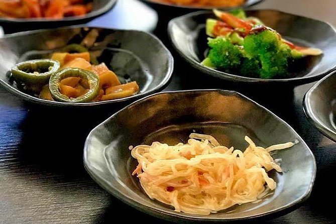 Lower Garden District Food Tour - The guide matters: how names like Kaffey, Brian, Gordon, Grace, and others shape the day