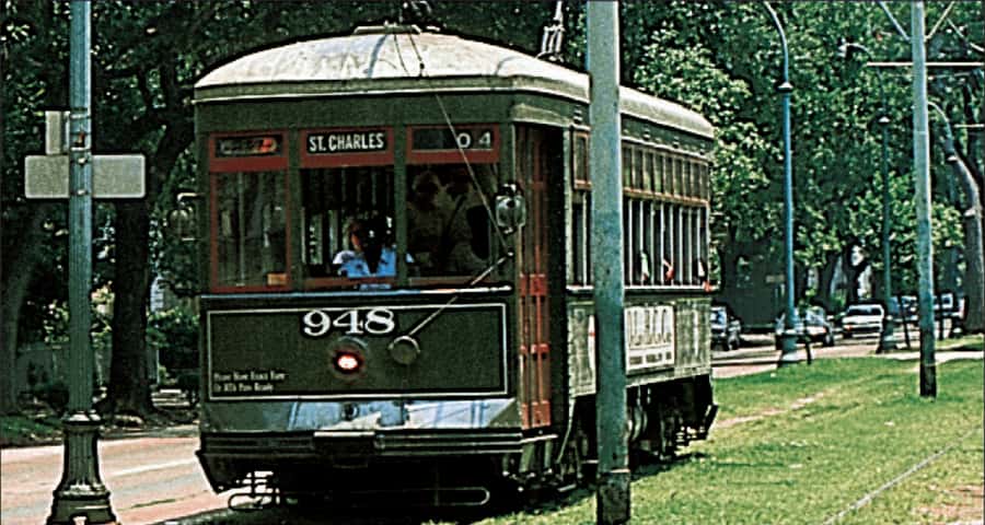 New Orleans: 2-Hour Homes of the Rich & Famous Walking Tour - Lafayette Cemetery #1 stop: a must for context, but access can vary