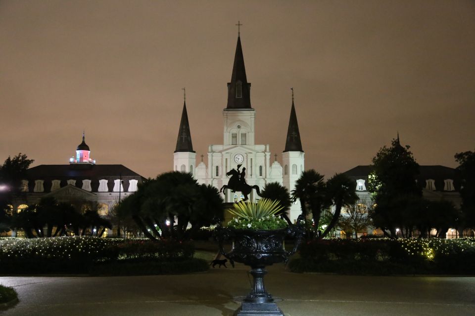New Orleans: 5 in 1 Ghost & Mystery Evening Tour - Where It Starts: Vampire Apothecary on St. Peter Street
