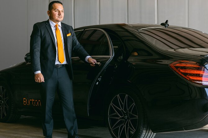 New Orleans Arrival Chauffeur Driven Transport - Why a Chauffeur-Driven Arrival Beats the Taxi Line