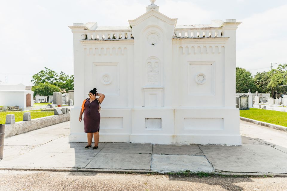New Orleans: Cemetery Tour - Voodoo and the French Quarter: what the guide connects