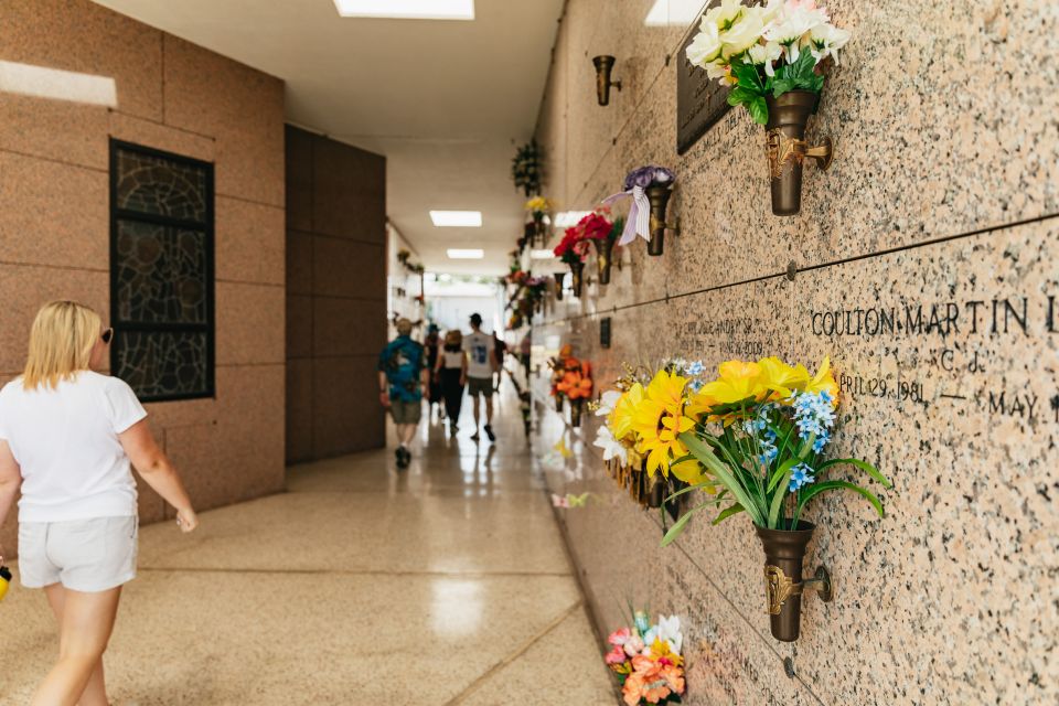 New Orleans: Cemetery Tour - Who should book this cemetery tour