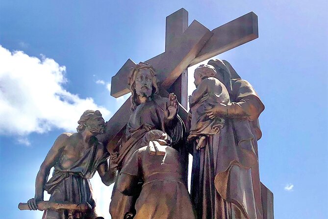 New Orleans Cemetery Walking Tour - Stop One: The Hurricane Katrina Memorial and the Potter’s Field Story