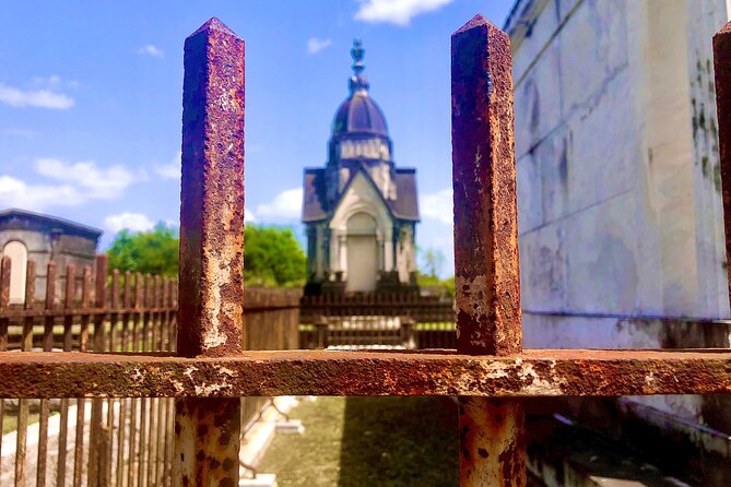 New Orleans Cemetery Walking Tour - Cemetery Crossroads: Where Multiple Graveyards Cluster Together