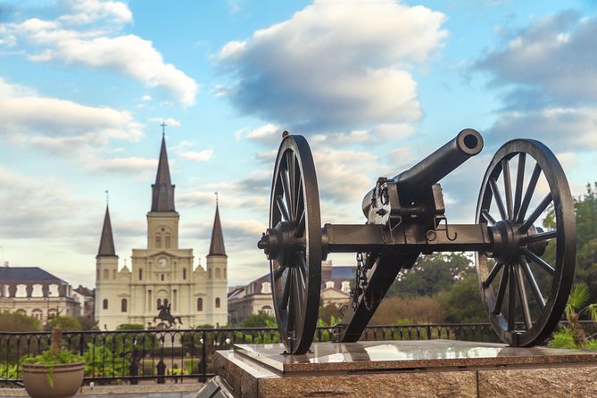New Orleans: City and Cemetery Sightseeing Tour - French Quarter Stops: Creole Townhouses, Shotgun Homes, and Street-Texture