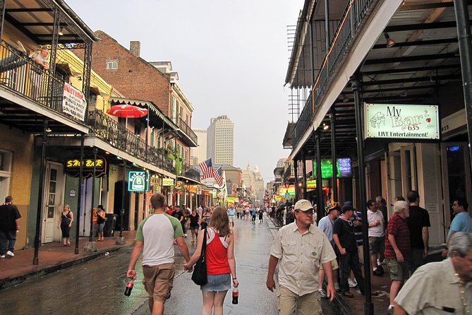 New Orleans City Tour: French Quarter, Garden District & Cemetery - St. Louis Cemetery No. 3: How the Cities of the Dead Work