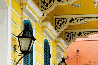 New Orleans City Tour: French Quarter, Garden District & Cemetery - Garden District Stop: Oak-Lined Streets and 19th-Century Mansion Views