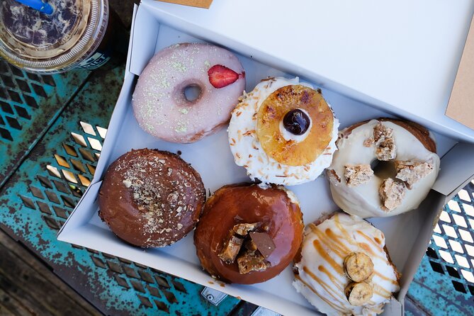 New Orleans Delicious Donuts & Beignets: A Sweet Walking Tour - Start in the Garden District, Finish at The Vintage