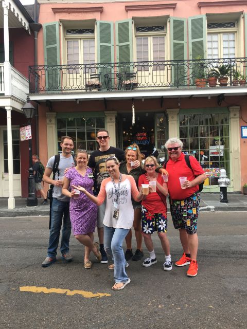 New Orleans: Drunk History Walking Tour - Bar stops and how the refills work on this walk