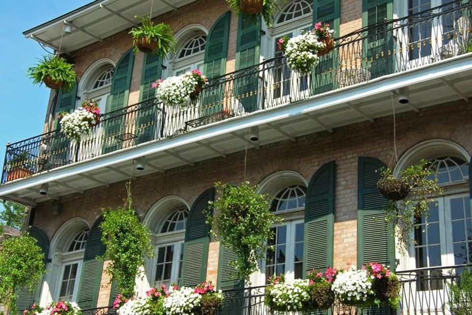 New Orleans: Five-in-One City Walking Tour - Movie-Set Corners and Celebrity French Quarter Hangouts
