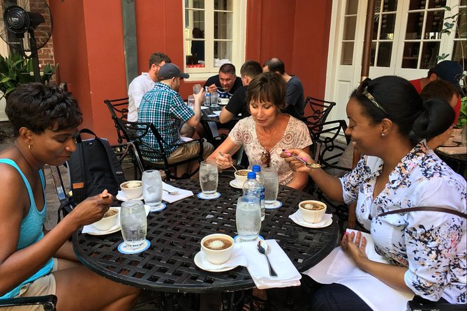New Orleans Food Walking Tour of the French Quarter with Small-Group Option - Cafe du Monde and the French Quarter sights you’ll notice