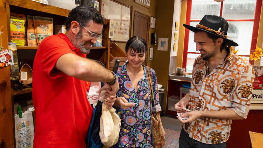 New Orleans French Quarter: A Tasty Tour with a Local - Sustainability and the vibe: a B Corp touch and practical comfort