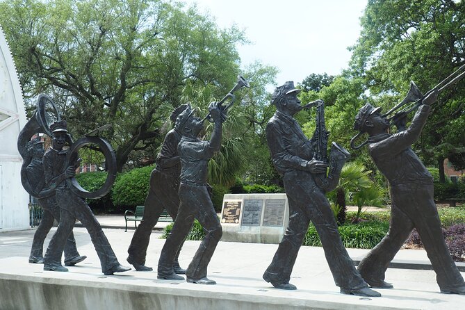 New Orleans French Quarter and Voodoo History Walking Tour - Preservation Hall: music traditions explained at street level
