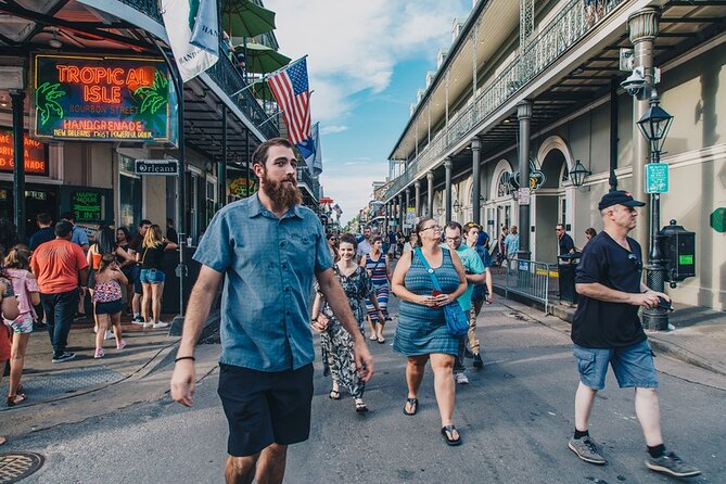 New Orleans French Quarter Food Tour: Cajun, Creole and Culture - The French Quarter stretch: gumbo, spice, Po’boy or Muffuletta, and desserts