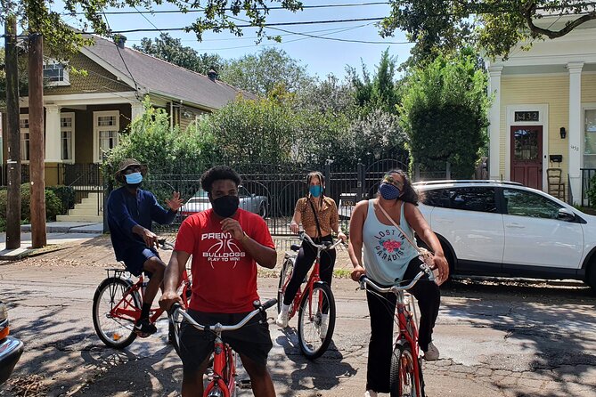 New Orleans Garden District and Cemetery Bike Tour - Key highlights
