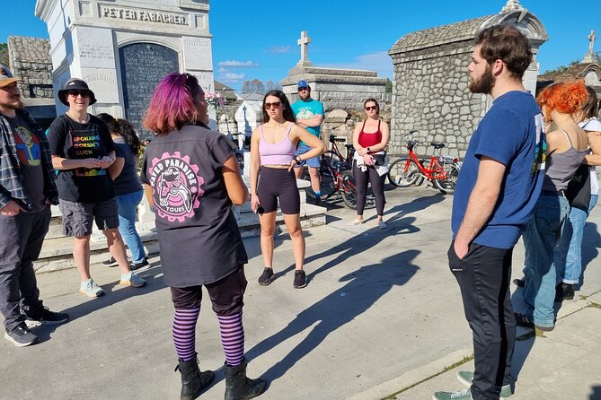 New Orleans Garden District and Cemetery Bike Tour - Should you book the Garden District and Cemetery bike tour?