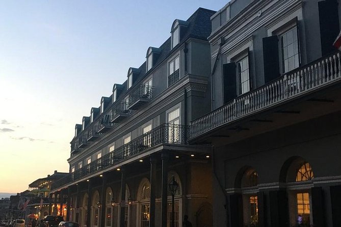 New Orleans Ghost, Vampire, Witch, Voodoo, and Mystery Tour - Finnegan’s Easy and the 2-for-1 hurricane perk