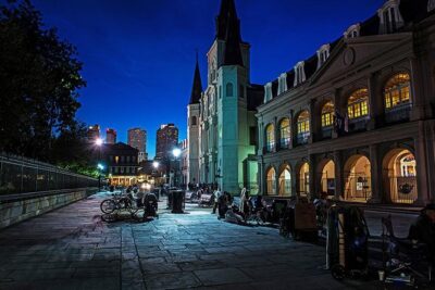 New Orleans Haunted Ghost Tour - Stop 1 Near the Levee and Bon’s Street Food: Setting the Stage