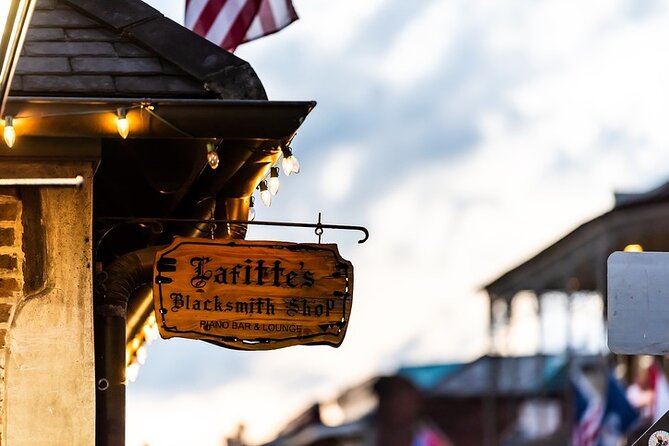 New Orleans: Haunted Pub Crawl - Where the tour starts (and how to show up ready)