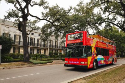 New Orleans Hop-On Hop-Off and Garden District Walking Tour - Jackson Square to the French Quarter edge: where your first hops make sense