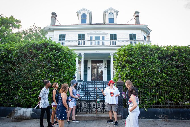 New Orleans Hop-On Hop-Off and Garden District Walking Tour - Garden District walking tour: the included mansion view you’ll actually remember