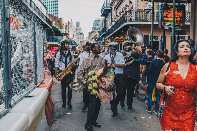New Orleans Jazz History and Music Walking Tour - Preservation Hall: a pass by a guardian of traditional New Orleans jazz