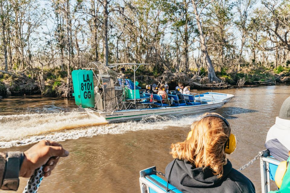 New Orleans: Oak Alley Plantation & Airboat Swamp Combo Tour - Jean Lafitte National Historical Park airboat ride: fast, open, and built for gator spotting