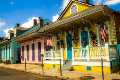 New Orleans Small-Group City Tour by Van - Garden District: antebellum homes in a quick, photo-friendly hit