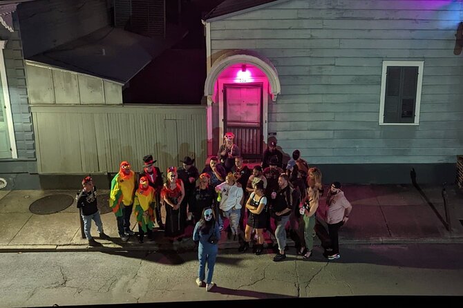 New Orleans Spirits & Spells: Witchcraft, Voodoo, and Ghost Tour - The Hex start: Witches’ temple access and the group spell ritual