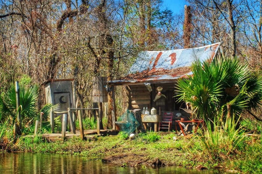New Orleans: Swamp Boat Ride and Historic Plantation Tour - Manchac Swamp Boat Cruise: Rougarou Legend and Alligator-Spotting