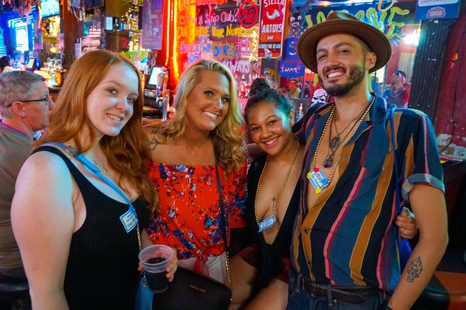 New Orleans VIP Bar and Club Crawl - The 8:00 pm French Quarter start: where your night gains speed