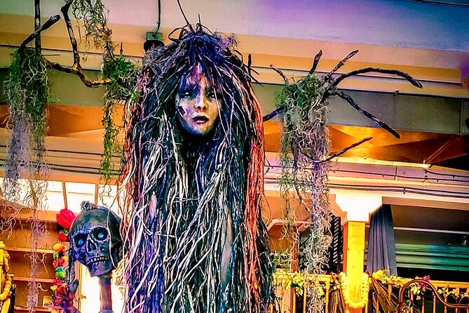 New Orleans Voodoo History Walking Tour - Guides and pacing: why this tour can feel either perfect or average
