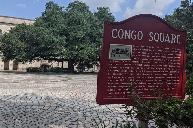 Nola Voodoo Walking Tour with High Priestess Guide in New Orleans - Group Size, Questions, and the Tone: What Makes This Tour Different