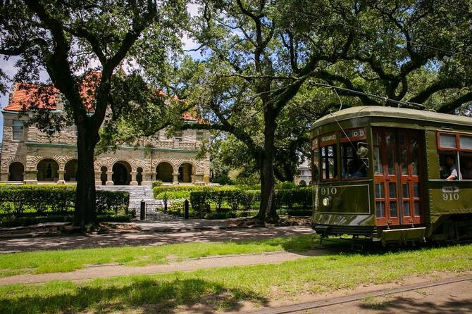 NOLA's BIG 4 PRIVATE CITY TOUR - NO GHOST, ONLY FACTS! - The French Quarter: Landmarks from 1718 to Lafitte’s Blacksmith Shop