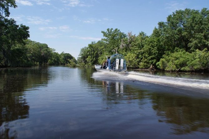 Oak Alley Plantation and Large Airboat Swamp Tour from New Orleans - Lunch timing: plan for on-site meals and don’t assume a long sit-down