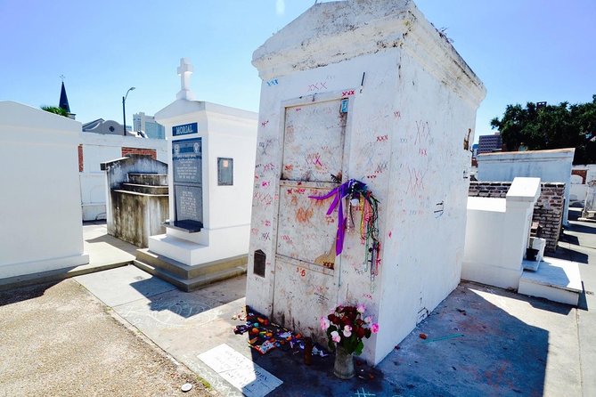 One Hour Saint Louis Cemetery Number One Walking Tour - A $10 walk that swaps entry for real cemetery context