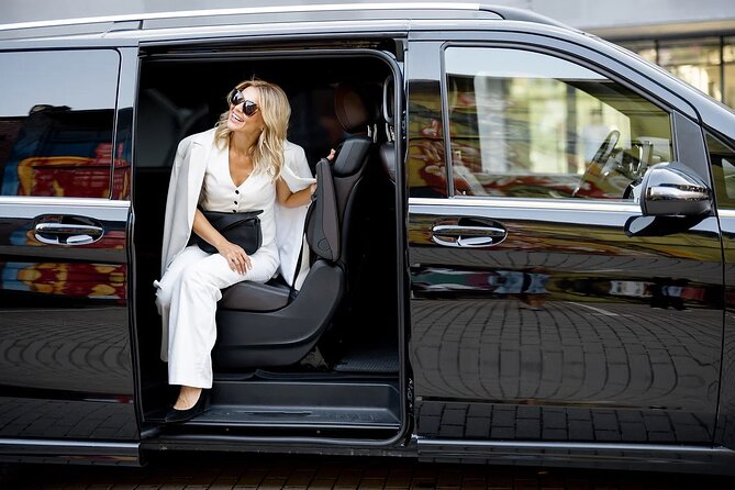 Private Airport Transfer From New Orleans - Where to Meet Your Chauffeur at MSY (Door 11 and Baggage Claim)