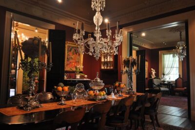 Small-Group Louisiana Plantations Tour with Gourmet Lunch from New Orleans - Walking the Grounds: Where You Can Pace Yourself